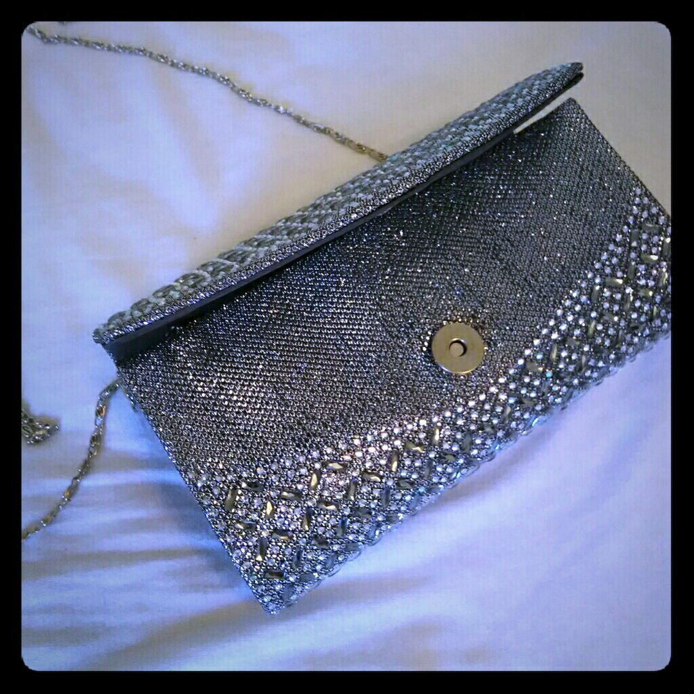 Silver clutch